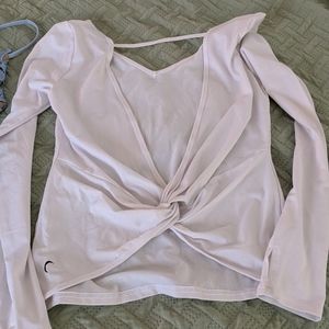 Zyia white v back vibe long sleeve